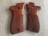 handicraftgrips New Beretta 81 and 84 F/fs .380 Hardwood Checkered Handmade #B8w01