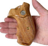 handicraftgrips NRW16## New Smith & Wesson S&W N Frame Round Butt Grips 22 25 29 325 327 329 520 610 625 627 629 Hard Wood Handmade Engraved Checkered Finger Groove Handcraft Special Birthday Gift